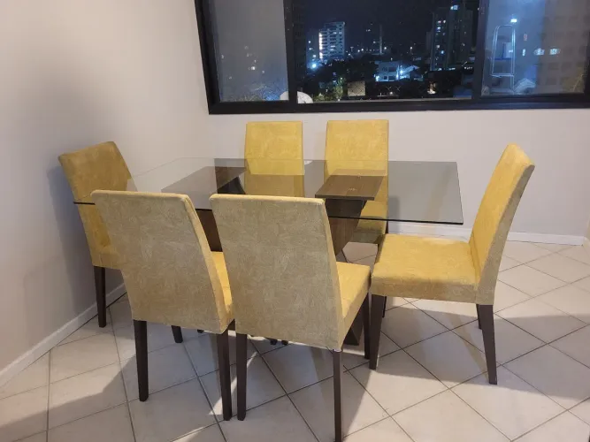 Mesa de 6 lugares 