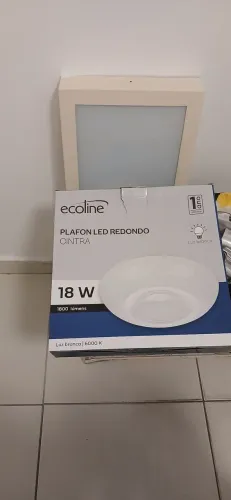 04 são os quatros Lustres plafon led