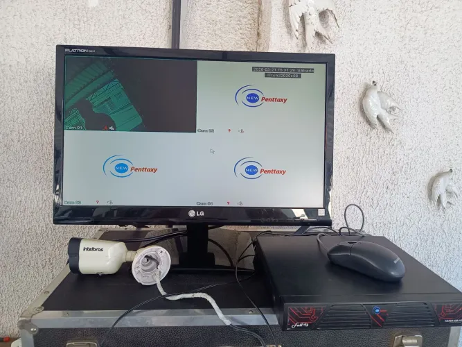 Vendo DVR Penttaxy, 4 canais, com HD 160GB, Full HD e acesso remoto funcionando.