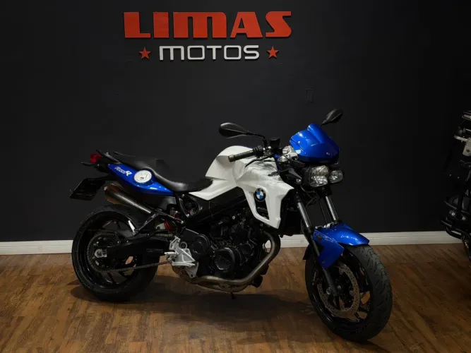 BMW 800 Branca 2015 - R$ 4.000,00 Abaixo da FIPE.