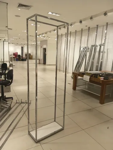 Arara industrial compacta