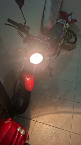Vendo moto suzuki 150i 