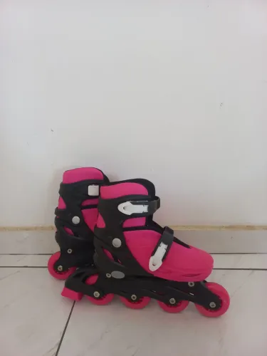 Patins inline da marca Bel Sports juvenil, com regulagem do tamanho 33 ao 36