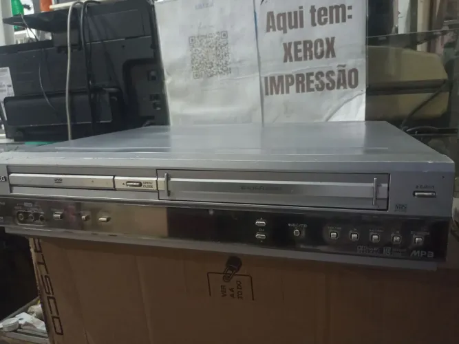 Copiador de vhs para dvd LG(leia o anúncio)