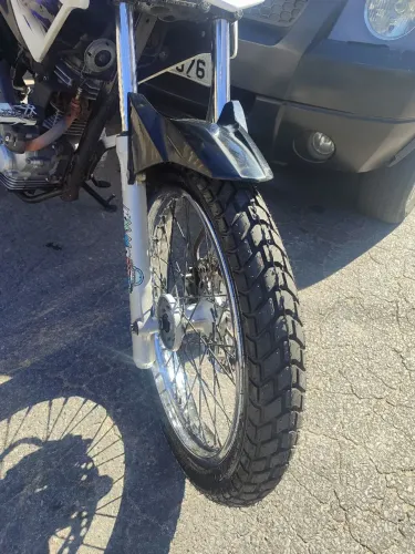 Ctz crosser branca ano 2016