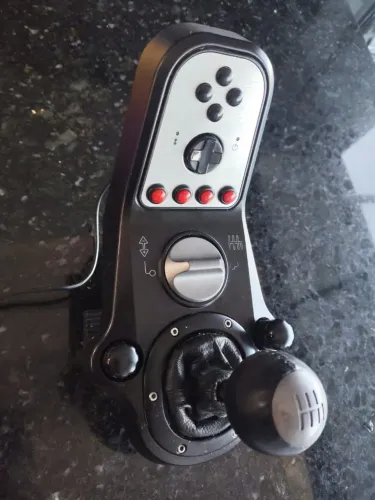 Câmbio Logitech G25
