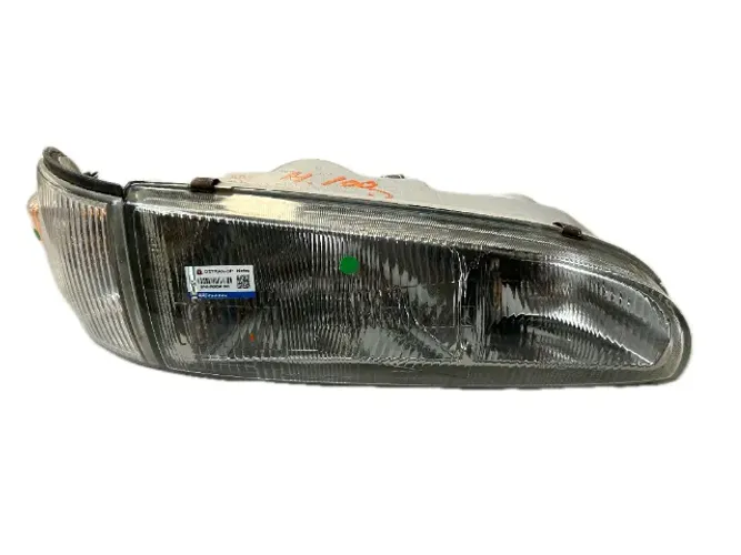 FAROL HYUNDAI H100 97 a 03 Lado Direito C_Pisca - OEM 1012895