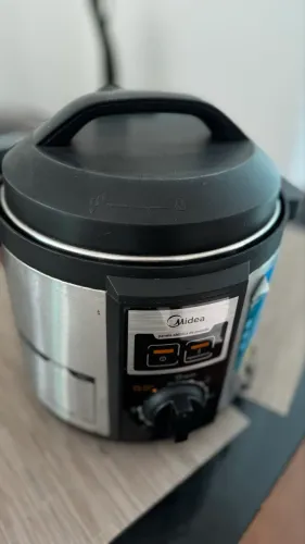Panela de pressão elétrica 6 litros 