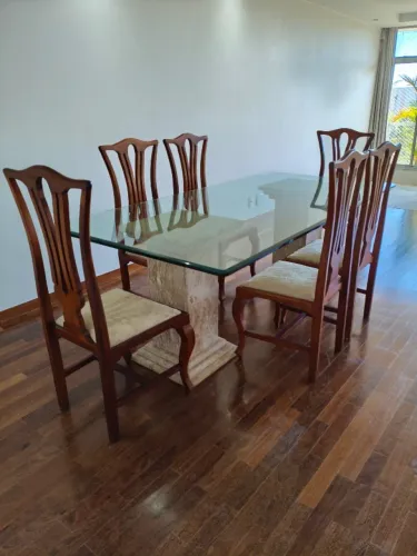 Mesa de Jantar retangular tampo de vidro 20 mm bisotê base de mármore