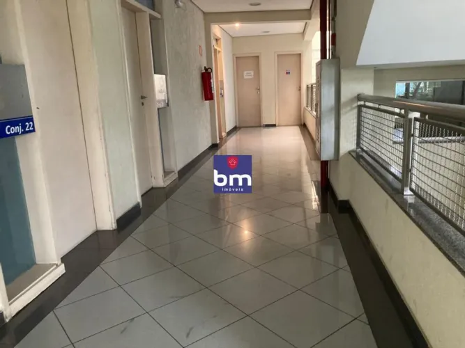 Sala para alugar em São Paulo, Capão Redondo, com 40 m², Eneias