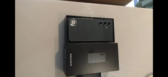Samsung galaxy S24 FE
