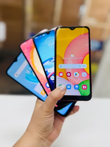 Celular 32GB / 64GB / 128GB disponível a pronta entrega