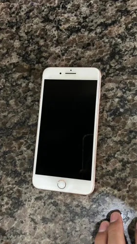 iPhone 8 Plus