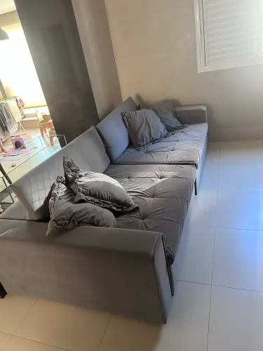 Sofá cinza chase