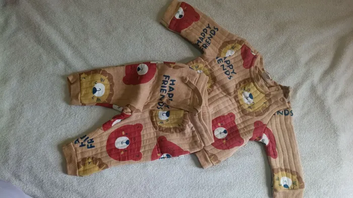 Roupa infantil