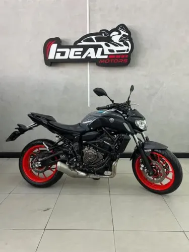 YAMAHA MT07 ABS 2023