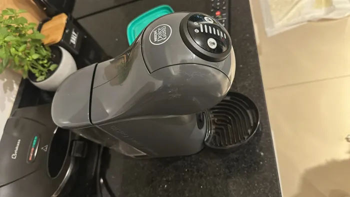 Dolce Gusto Basic S 220v