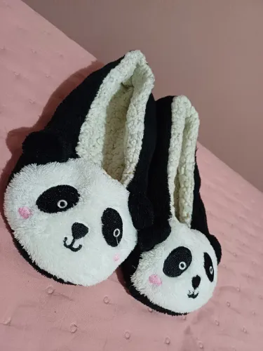 Pijama e pantufa da Renner