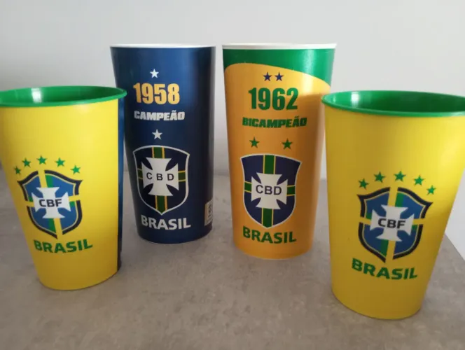 Lote de Itens da Copa 