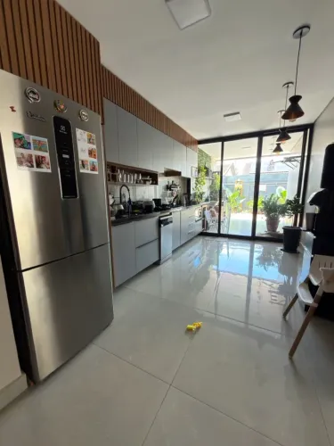 Casa a venda no Condomínio Terra brasil