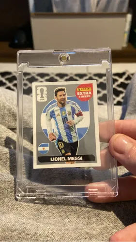 Figurinha extra do messi prata