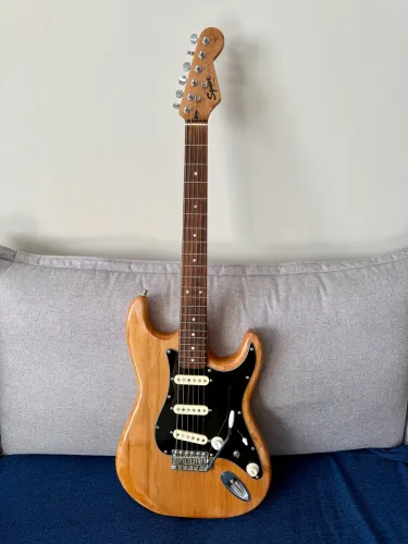 Guitarra Squier Strat by Fender Califórnia Séries