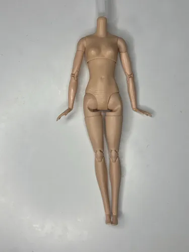 Barbie corpo Barbie basic 06(your create)