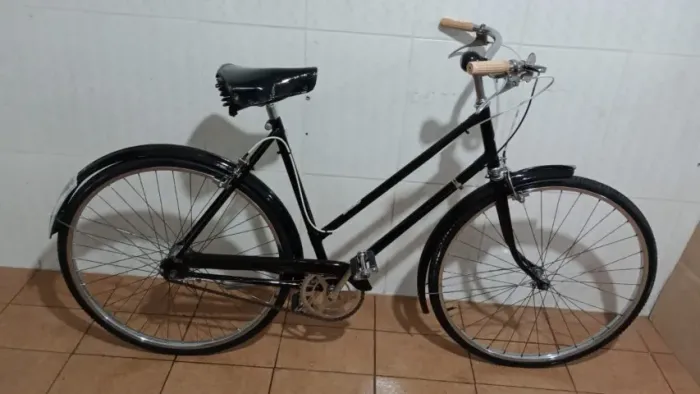 RARÍSSIMA BICICLETA RALEIGH ROBIM HOOD DOS ANOS 70 COM PITURA DE FABICA