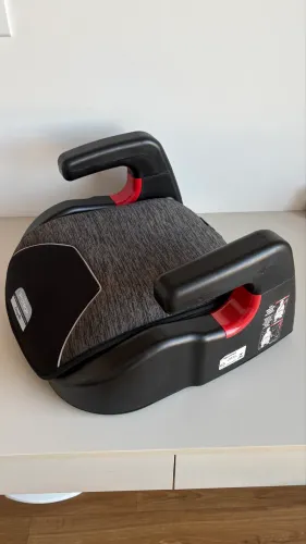 Assento elevatório infantil para veículo