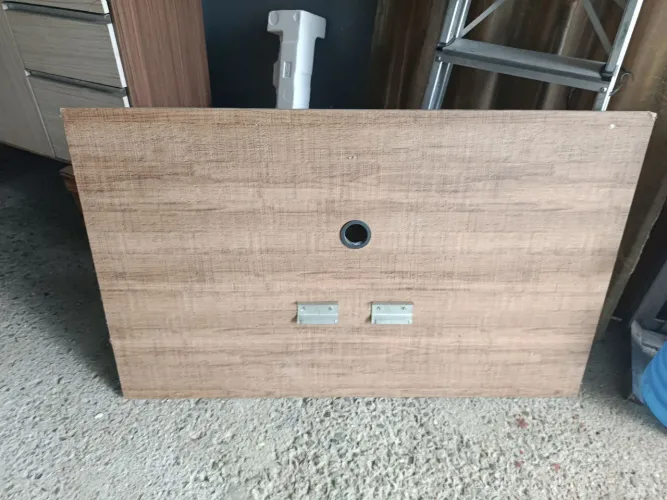 Vendo um painel para TV de 32.
