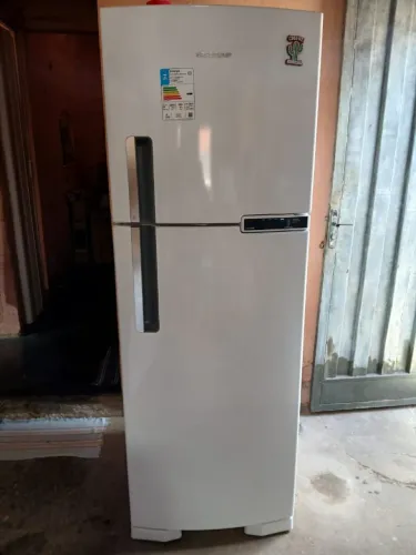 VENDE-SE GELADEIRA BRASTEMP
