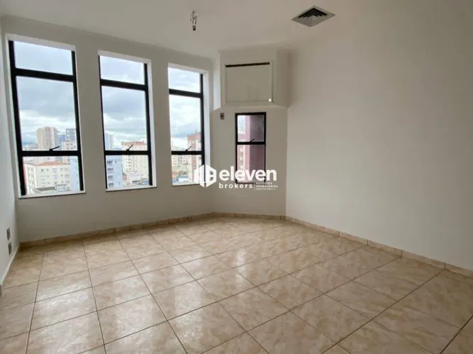 Conjunto Comercial à venda em Santos (Embaré)  43,48 m², 1 sala, 2 banheiros e 1 vaga