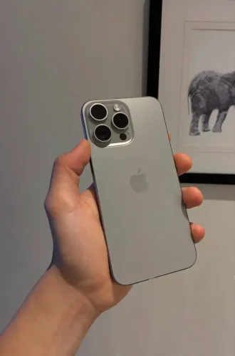 Vendo ou troco iphone 15 pro Max
