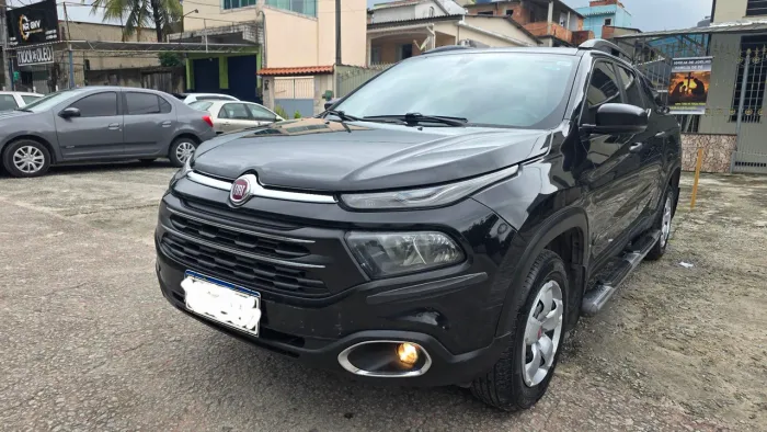 Toro 2017 Freedom automático completo com gnv 5ª geração 