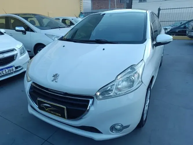 Peugeot 208 Allure 1.5 Flex 8V 5P 2014