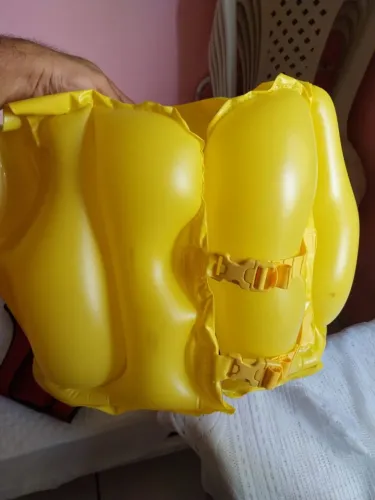 Colete infantil usar em piscina