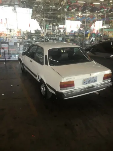 Chevrolet Chevette L / SL / Sl/e / DL / SE 1.6 1986