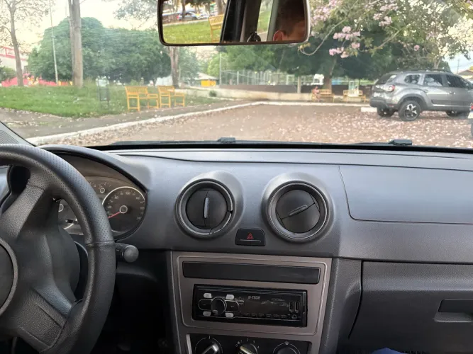 Volkswagen Saveiro 1.6 MI Total Flex 8V CE 2014