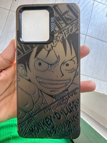 Capa celular one piece MOTO G84