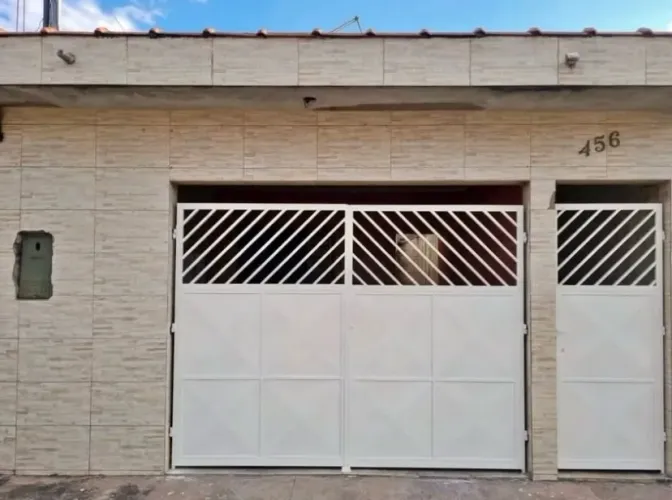 1 - vendo casa em Goiabeiras