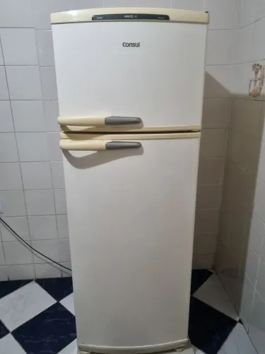 Geladeira Consul 340 litros Frostfree
