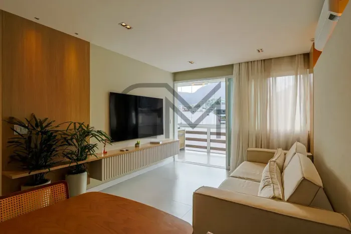 Apartamento Reformado e mobiliado em Ipanema - Rio de Janeiro