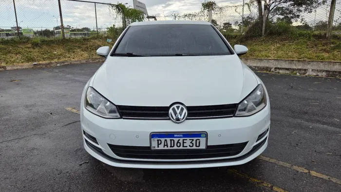 Volkswagen Golf Comfortline 1.4 TSI 140cv Mec. 2015
