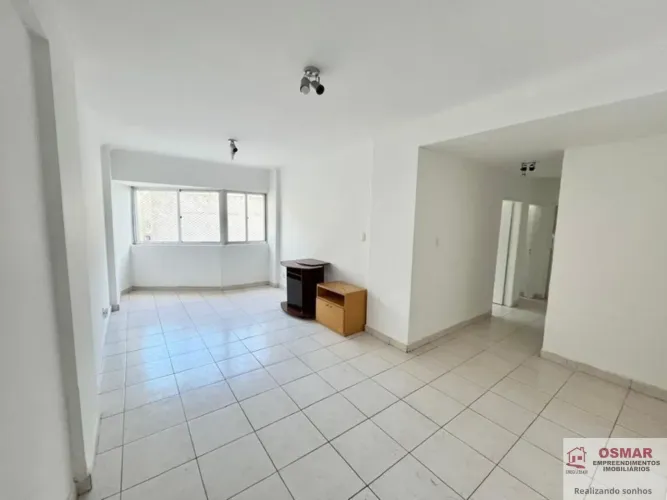 Apartamento à venda em Santos-SP, bairro Aparecida: 2 quartos, 1 sala e 1 banheiro!