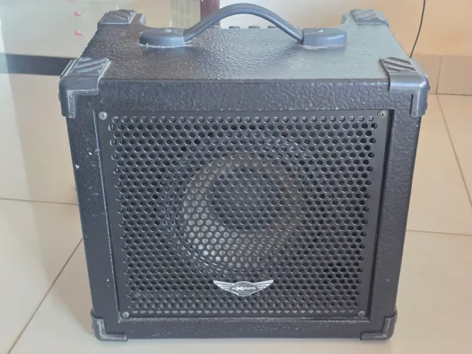 Amplificador voxstorm
