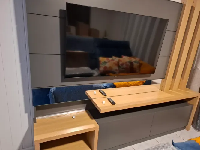 Estante em mdf nova
