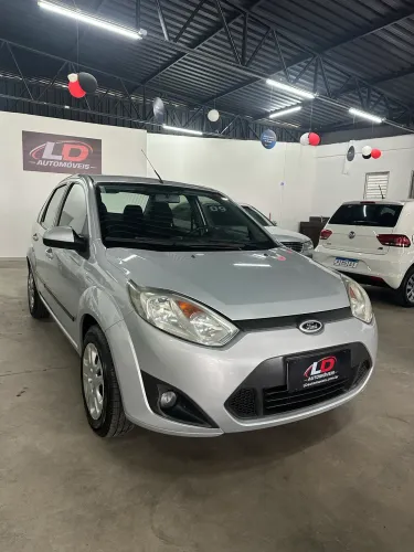 Ford Fiesta Sedan 1.0 8V Flex 4P 2012