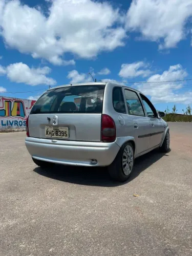 Chevrolet Corsa Super 1.0 MPFI / 2P E 4P 1997