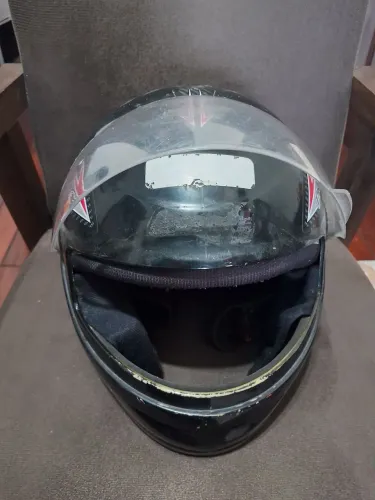 Capacete