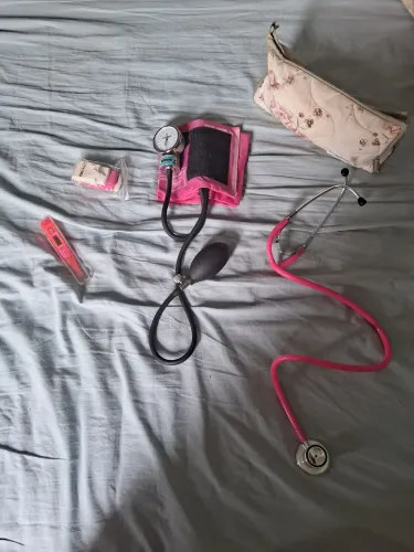 Kit de enfermagem e sinais vitais